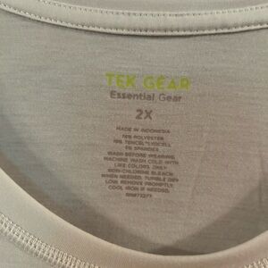 Tek Gear Short Sleeve Tee - Cream